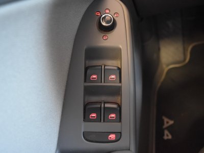 Audi A4 20 TFSI 180 Ambiente   - 17