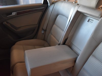 Audi A4 20 TFSI 180 Ambiente   - 28