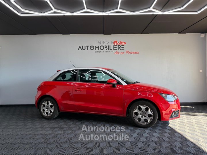 Audi A1 12 TFSI 86 CV Finition Attraction - 2