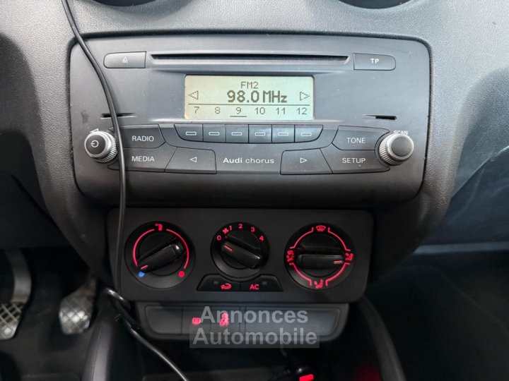 Audi A1 12 TFSI 86 CV Finition Attraction - 11