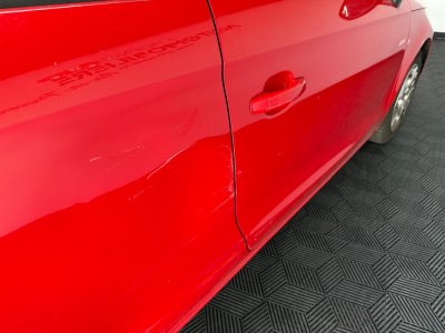 Audi A1 12 TFSI 86 CV Finition Attraction   - 24