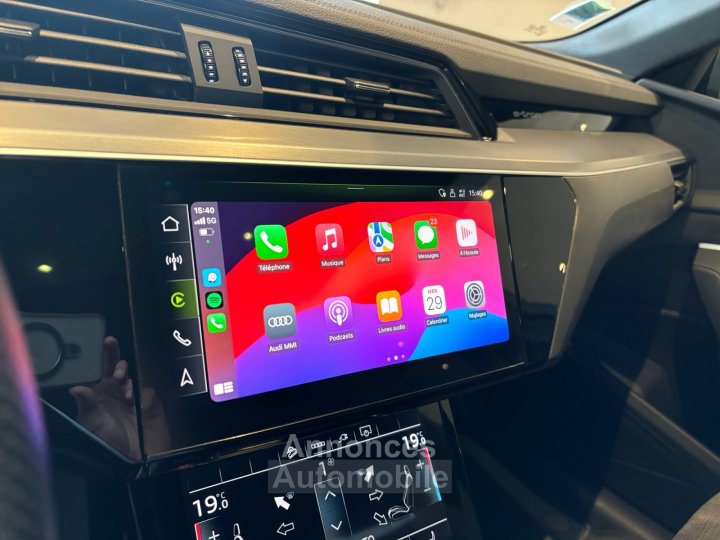 Audi e-tron SPORTBACK 55 quattro 408 ch S line TOIT OUVRANT SIEGES ELEC CHAUFFANTS ALCANTARA GARANTIE - 15