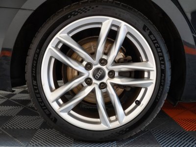 Audi A4 Avant (B9) 20 TDI 190 S line S tronic 7 - Distribution neuve / Attelage origine   - 13