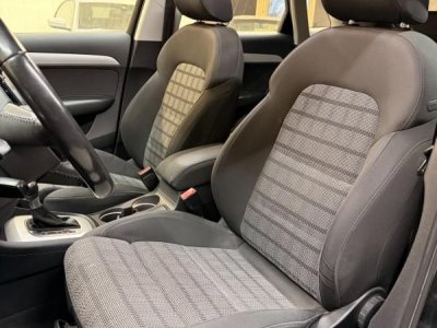 Audi Q3 20 TDI 150 AMBIENTE QUATTRO S-TRONIC BVA   - 6