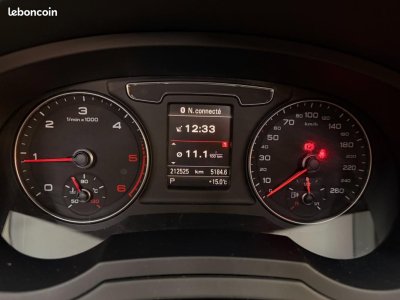 Audi Q3 20 TDI 150 AMBIENTE QUATTRO S-TRONIC BVA   - 21