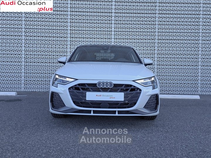Audi A3 Sportback TFSI Mild Hybrid 150 S tronic 7 S line - 2