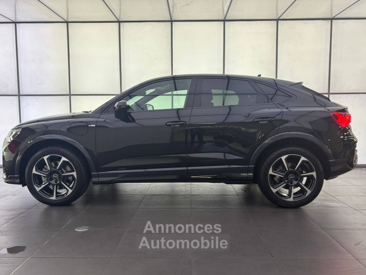 Audi Q3 Sportback 45 TFSIe  245 ch S tronic 6 S line - 5