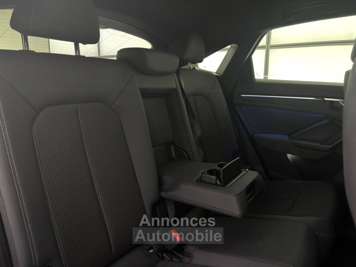 Audi Q3 Sportback 45 TFSIe  245 ch S tronic 6 S line - 11