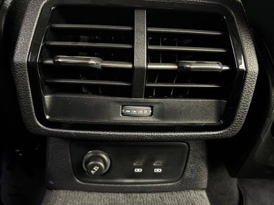 Audi Q3 Sportback 45 TFSIe  245 ch S tronic 6 S line   - 12