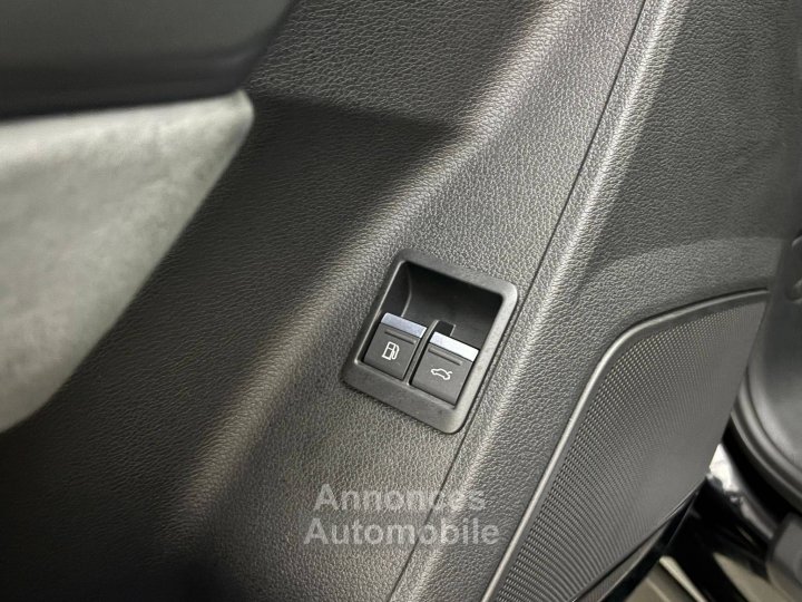 Audi Q3 Sportback 45 TFSIe  245 ch S tronic 6 S line - 16