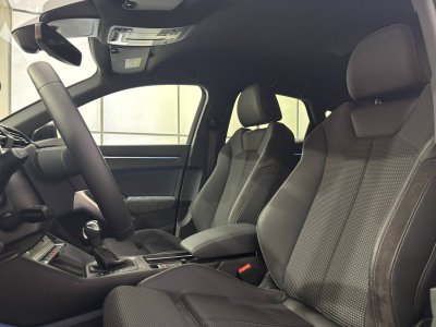 Audi Q3 Sportback 45 TFSIe  245 ch S tronic 6 S line   - 18