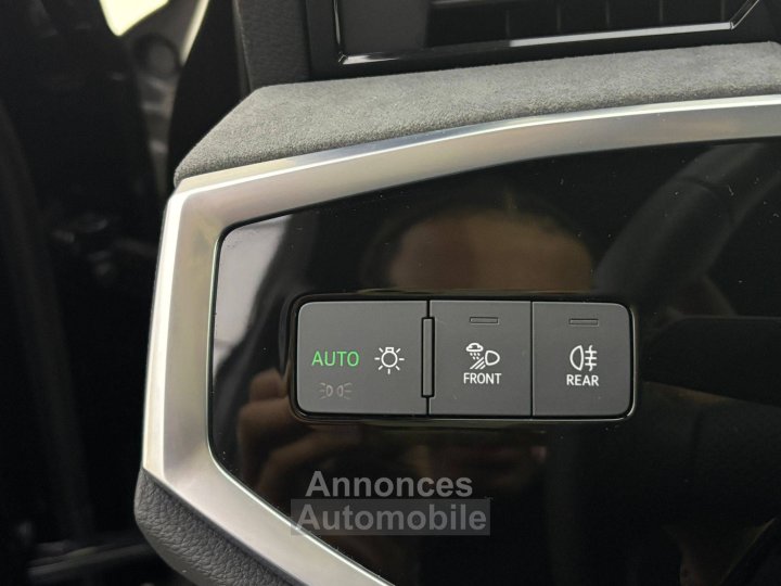 Audi Q3 Sportback 45 TFSIe  245 ch S tronic 6 S line - 20