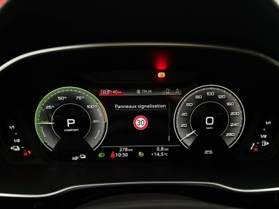 Audi Q3 Sportback 45 TFSIe  245 ch S tronic 6 S line   - 36