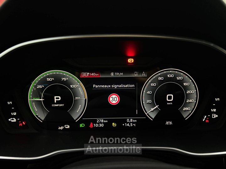 Audi Q3 Sportback 45 TFSIe  245 ch S tronic 6 S line - 36