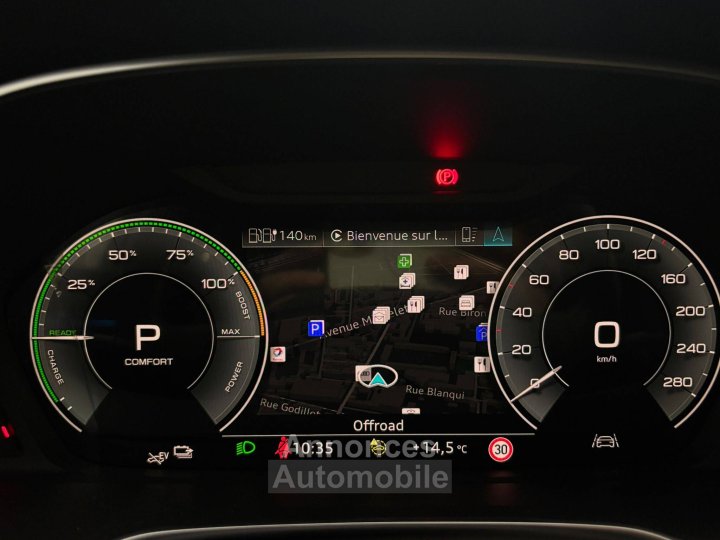 Audi Q3 Sportback 45 TFSIe  245 ch S tronic 6 S line - 41