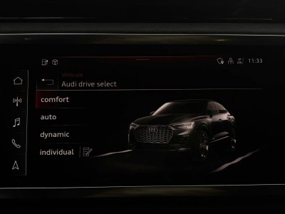 Audi Q3 Sportback 45 TFSIe  245 ch S tronic 6 S line   - 50