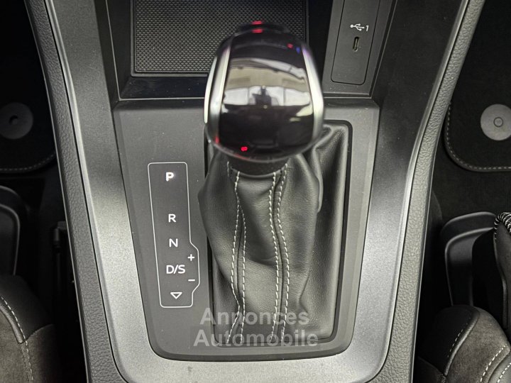 Audi Q3 Sportback 45 TFSIe  245 ch S tronic 6 S line - 58