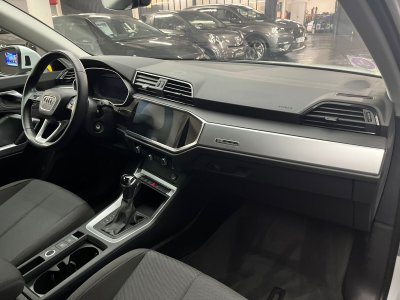 Audi Q3 35 TFSI Design S-tronic   - 45