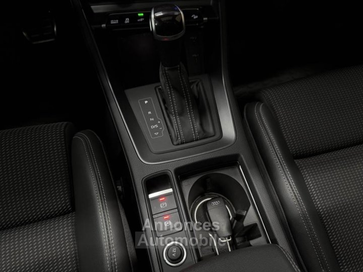 Audi Q3 14 45 TFSIE 245 CH BV S-tronic  S-Line - Origine FR - Garantie constructeur 01/2027 - 14