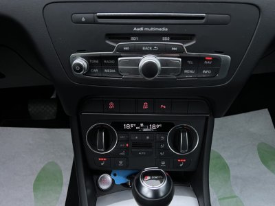 Audi Q3 PHASE 2 S-LINE 14 TFSI 150 COD 1ERE MAIN / BOITE AUTOMATIQUE CRIT AIR 1 - Garantie 1 an   - 32