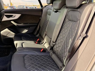 Audi Q8 60 TFSI e 462ch Comp&eacute;tition quattro tiptronic 8   - 11