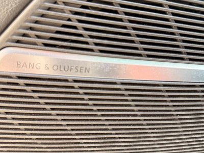 Audi Q8 60 TFSI e 462ch Comp&eacute;tition quattro tiptronic 8   - 22