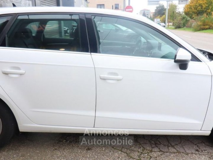 Audi A3 Sportback 15 TFSI 150 CH DESIGN S-TRONIC BVA + SIEGES CHAUFFANTS - 24
