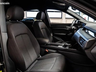 Audi e-tron SPORTBACK 50 S LINE 313cv 22500 kms 03-2022   - 8