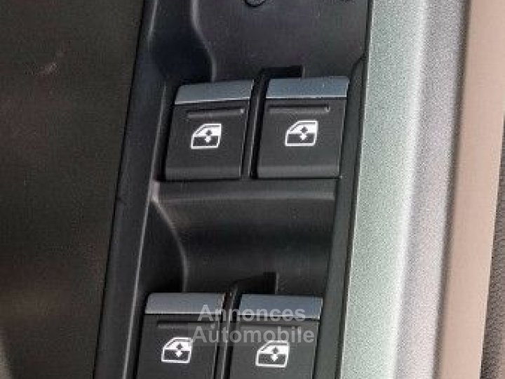 Audi Q3 Sportback 35 TFSI 150CH S LINE TRONIC 7 - 19