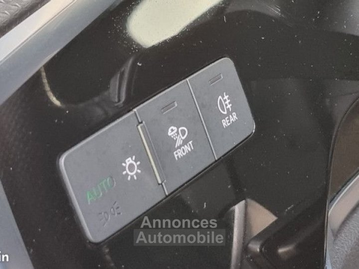 Audi Q3 Sportback 35 TFSI 150CH S LINE TRONIC 7 - 25