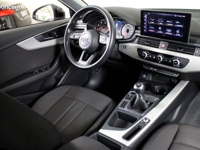 Audi A4 V (3) AVANT 20 30 TDI BUSINESS LINE   - 14