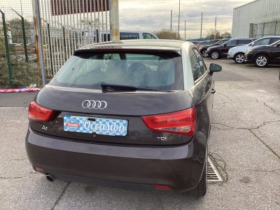 Audi A1 16 TDI Ambition   - 10