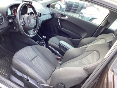 Audi A1 16 TDI Ambition   - 13