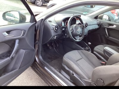 Audi A1 16 TDI Ambition   - 14