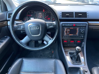 Audi A4 20 TDi 170cv Ambition Luxe   - 10