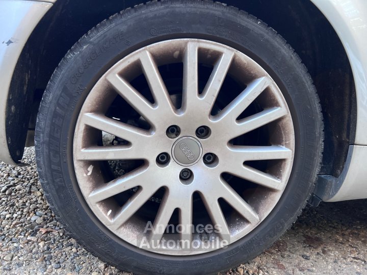 Audi A4 20 TDi 170cv Ambition Luxe - 16