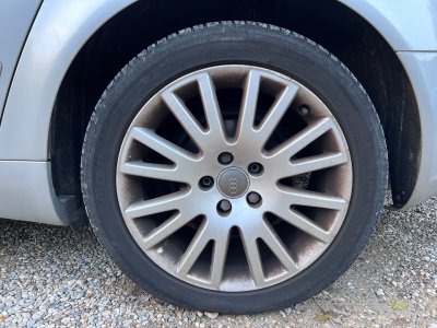 Audi A4 20 TDi 170cv Ambition Luxe   - 17