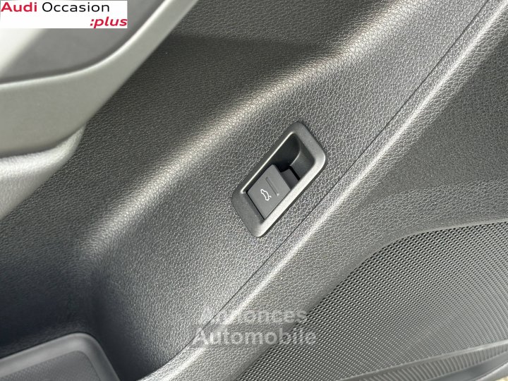 Audi Q3 35 TFSI 150 ch S tronic 7 S line - 13