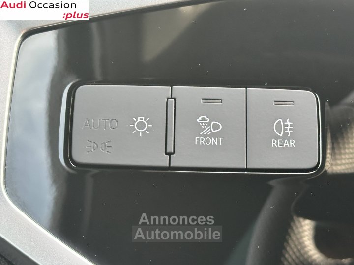 Audi Q3 35 TFSI 150 ch S tronic 7 S line - 19