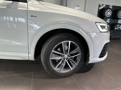 Audi Q3 20 TDI 150 ch S tronic 7 Midnight Series   - 6