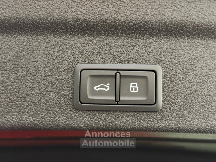 Audi Q3 Sportback 45 TFSIe  245 ch S tronic 6 S line - 11