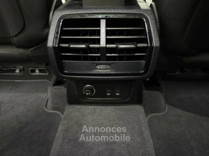 Audi Q3 Sportback 45 TFSIe  245 ch S tronic 6 S line - 13