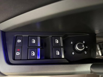 Audi Q3 Sportback 45 TFSIe  245 ch S tronic 6 S line   - 16