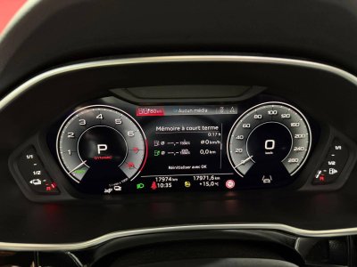 Audi Q3 Sportback 45 TFSIe  245 ch S tronic 6 S line   - 29