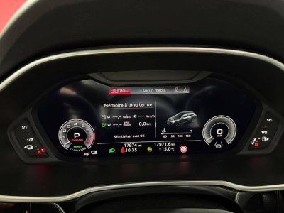 Audi Q3 Sportback 45 TFSIe  245 ch S tronic 6 S line   - 32