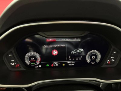 Audi Q3 Sportback 45 TFSIe  245 ch S tronic 6 S line   - 36