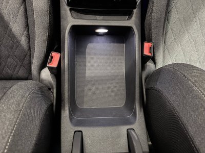 Audi A5 AVANT Avant TDI Hybride 204 ch S tronic 7 S line   - 16