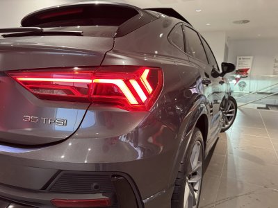 Audi Q3 Sportback 35 TFSI 150 ch S tronic 7 S line   - 8