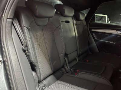 Audi Q5 Sportback 55 TFSIe 367 S tronic 7 Quattro S line   - 14