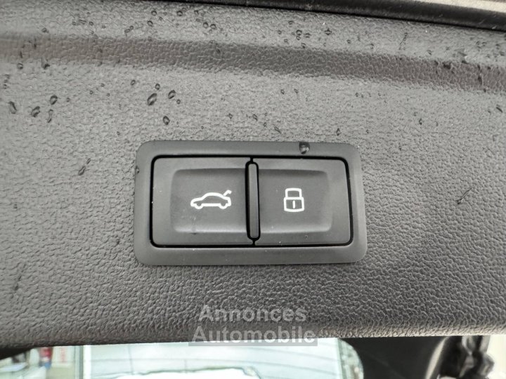 Audi A3 2L TDI 150 S-LINE/ ENTRETIENT / CAMERA DE RECUL / CAR PLAY SANS FIL - 6